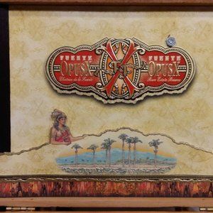 Rare Wood Handbag Cigar Box With Bamboo Handle